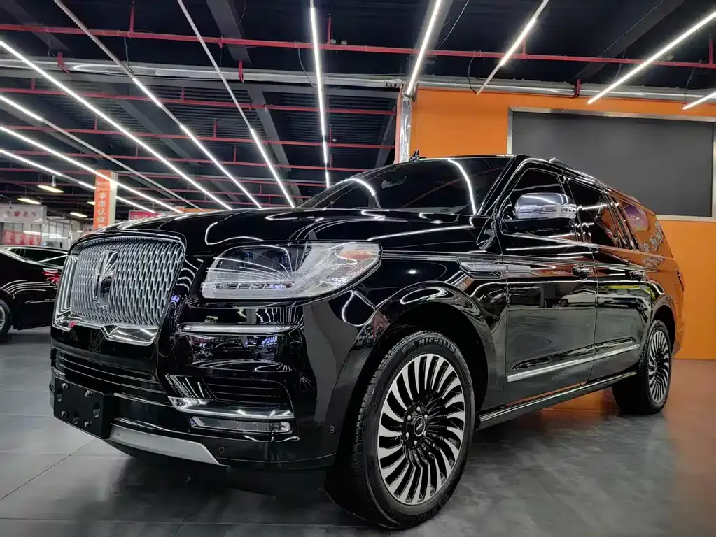 Lincoln Navigator 2021 из CN, фото 1