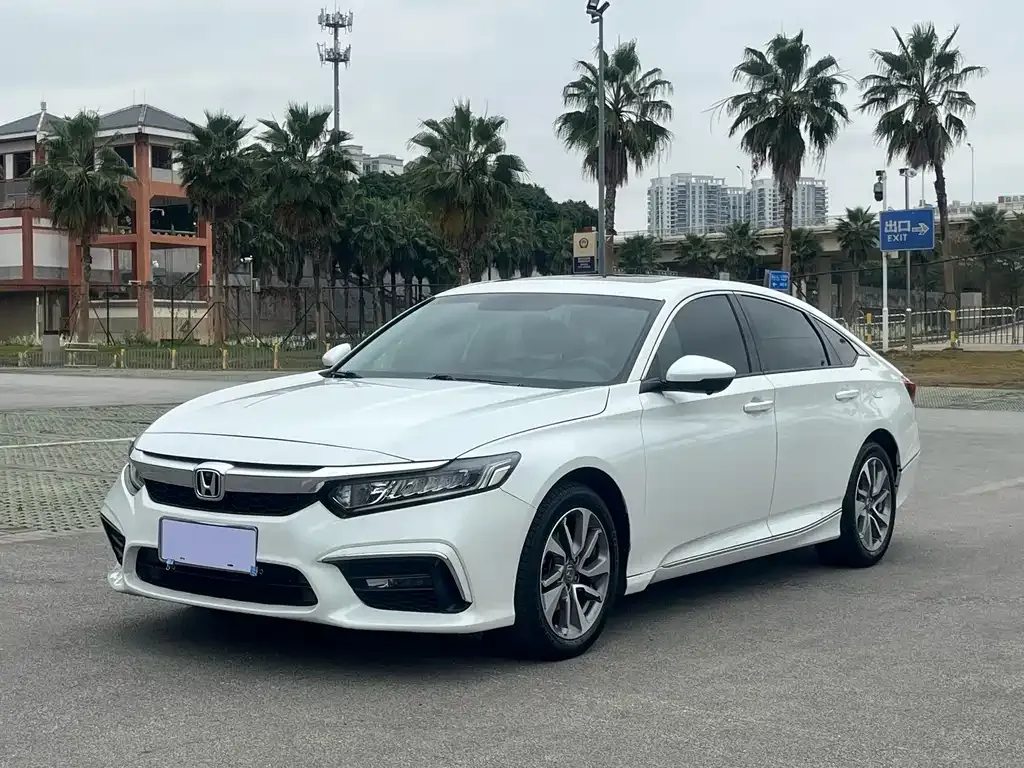 Honda Inspire 2021 из CN, фото 1