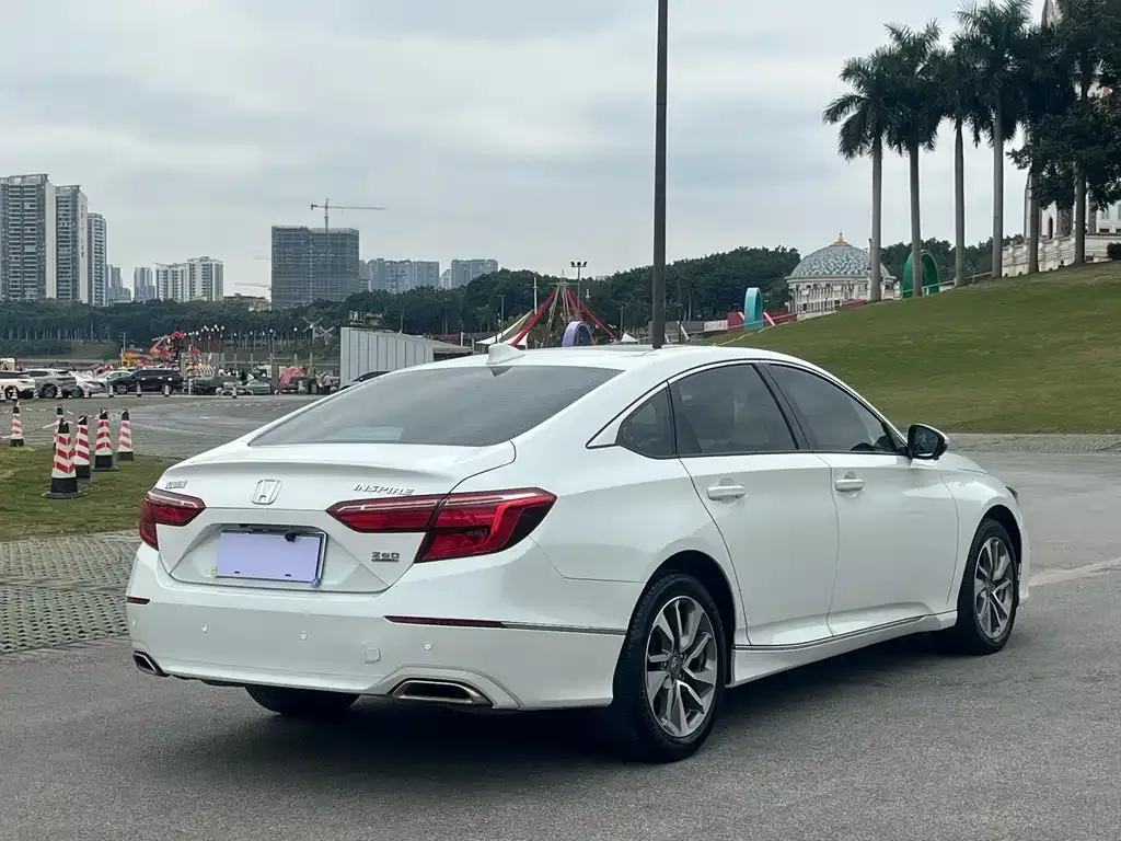 Honda Inspire 2021 из CN, фото 9
