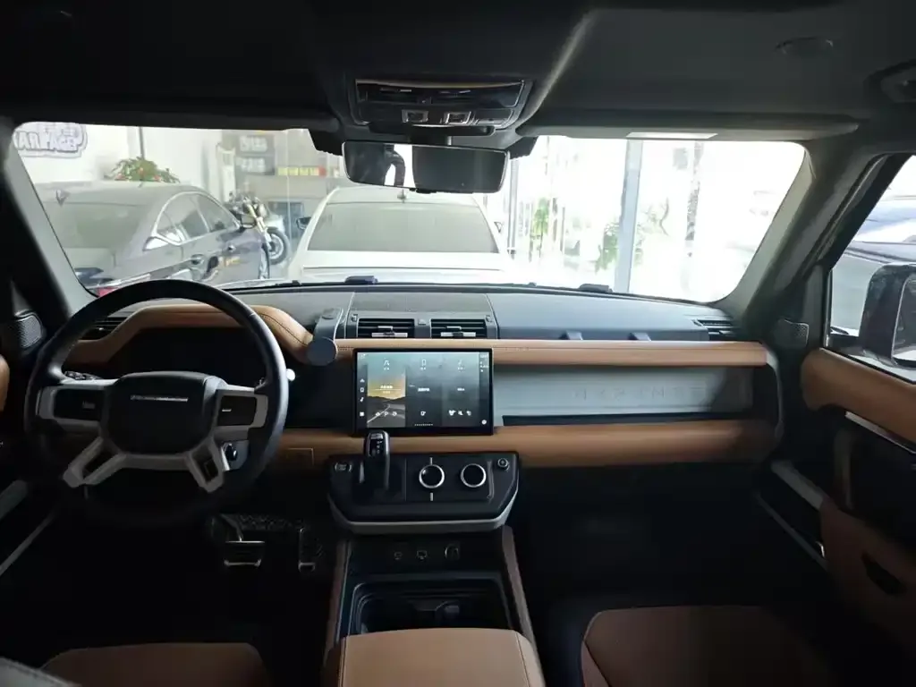 Land Rover Defender 2024 из CN, фото 4