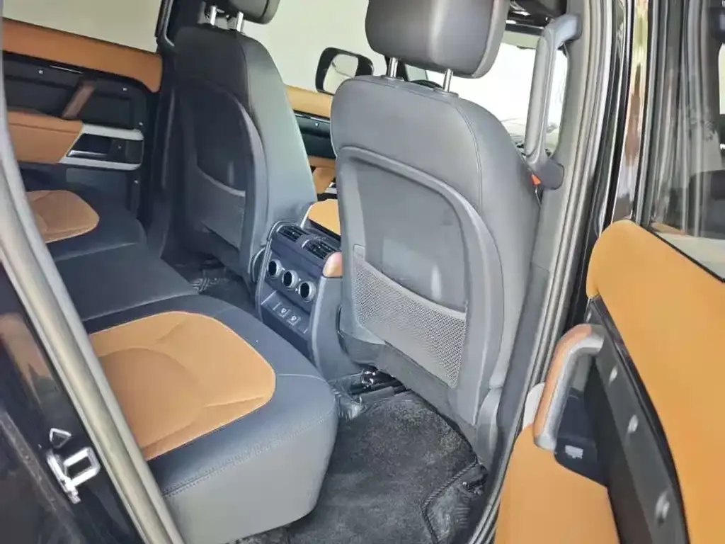 Land Rover Defender 2024 из CN, фото 5