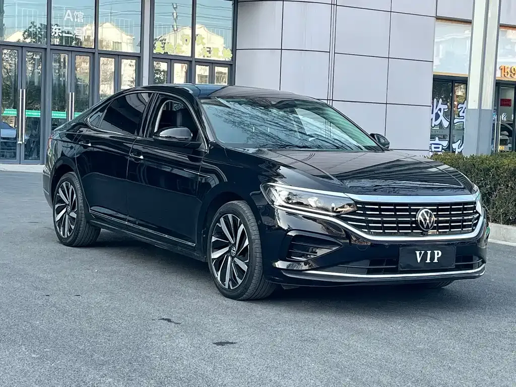 Volkswagen Passat — фото 5