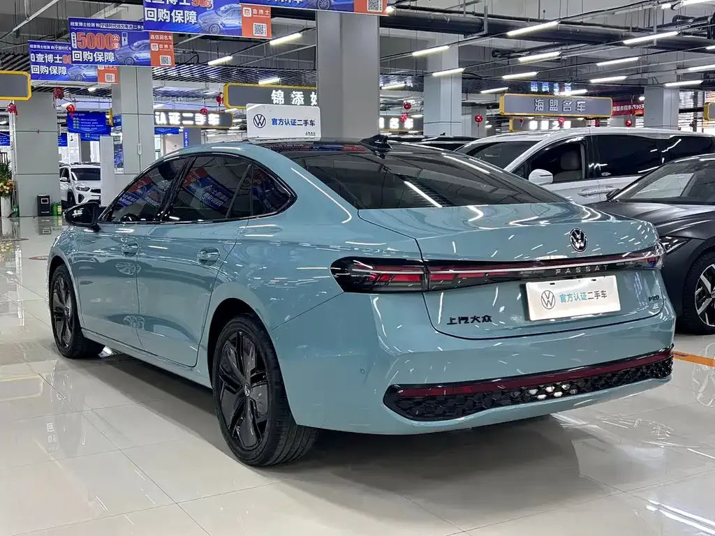Volkswagen Passat — фото 5