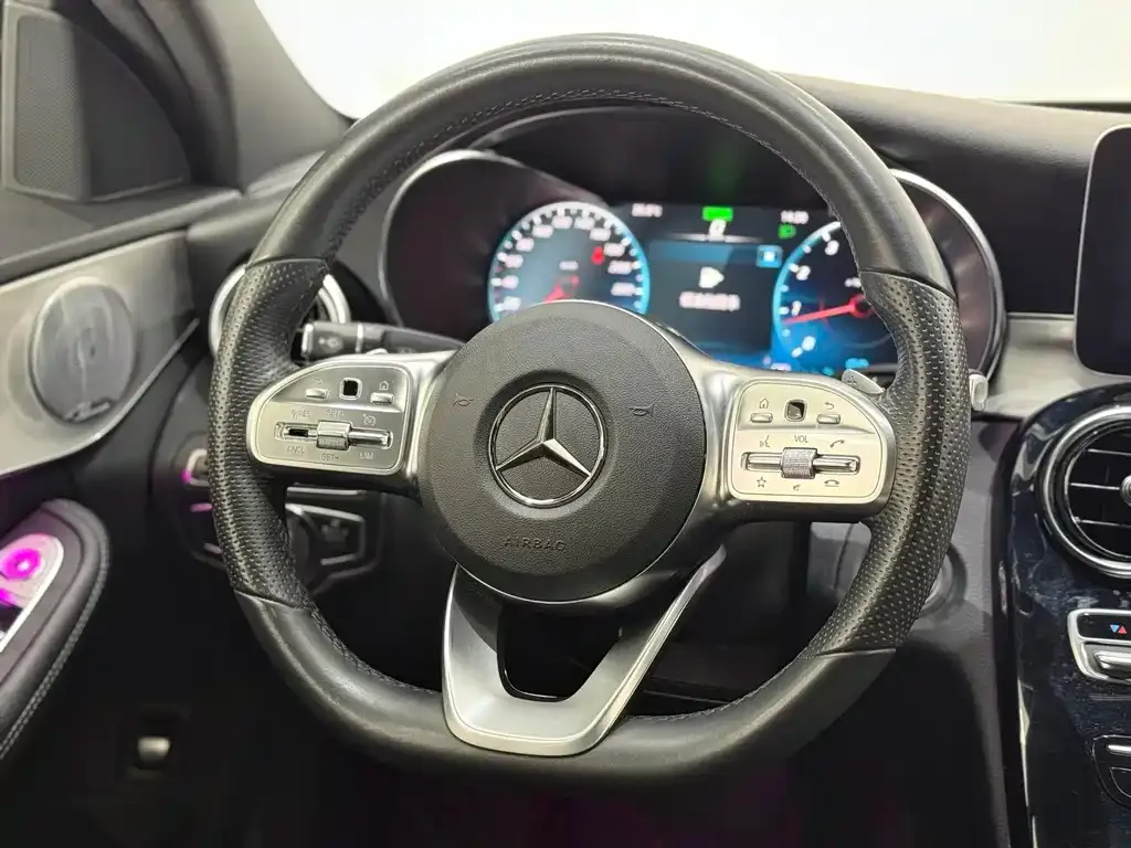 Mercedes-Benz C-Class — фото 10