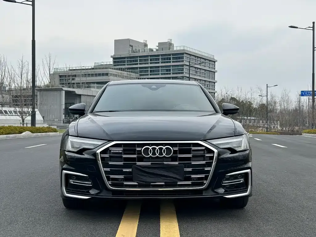 Audi A6L 2021 из CN, фото 2
