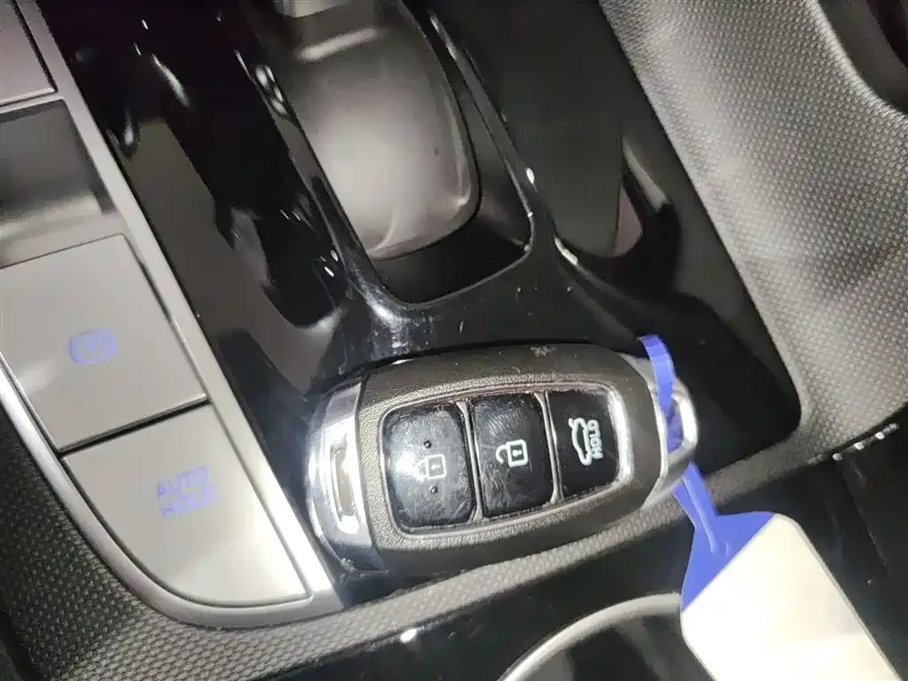 Hyundai Elantra 2021 из CN, фото 9