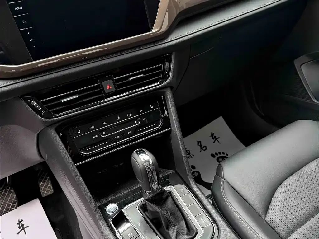 Volkswagen Tharu 2021 из CN, фото 8