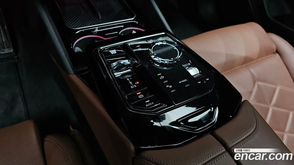BMW 5-Series 2025 из KR, фото 7