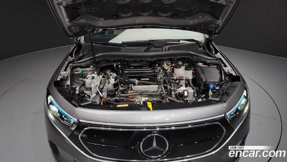 Mercedes-Benz EQA 2021 из KR, фото 8