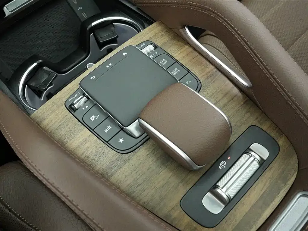 Mercedes-Benz GLS 2025 из CN, фото 10