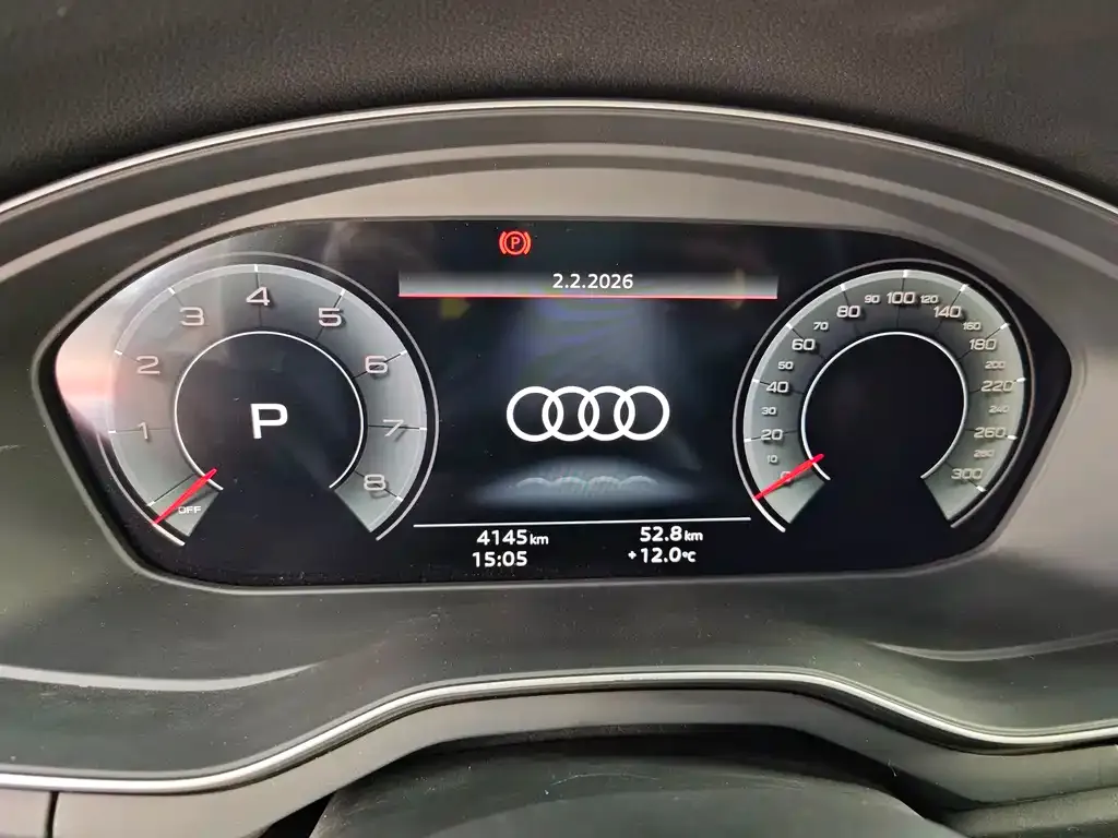 Audi A4L — фото 8