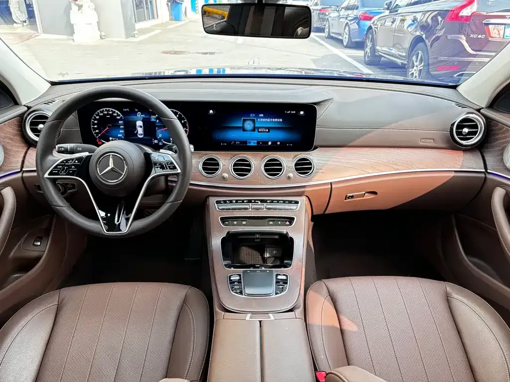 Mercedes-Benz E-Class 2023 из CN, фото 3