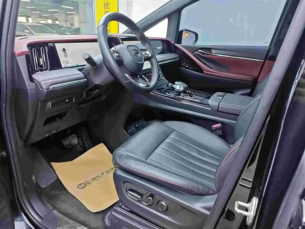 GAC Motor Trumpchi M8 — фото 5