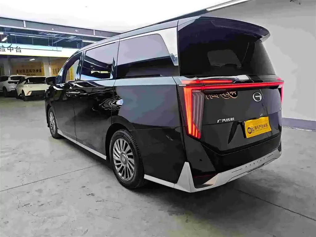 GAC Motor Trumpchi M8 — фото 8