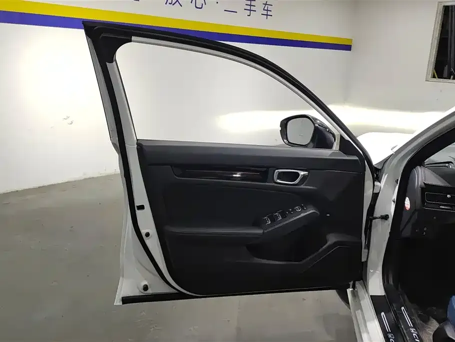 Honda Civic 2025 из CN, фото 5