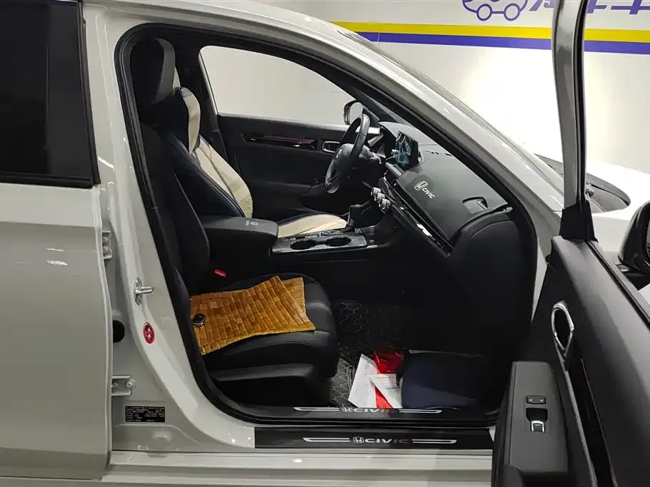 Honda Civic 2025 из CN, фото 6
