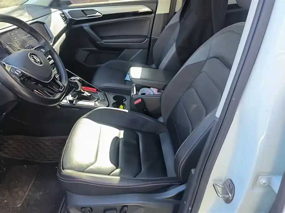 Volkswagen Tayron 2022 из CN, фото 4