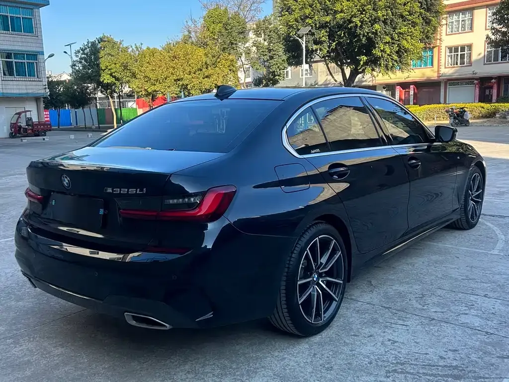 BMW 3 Series — фото 10