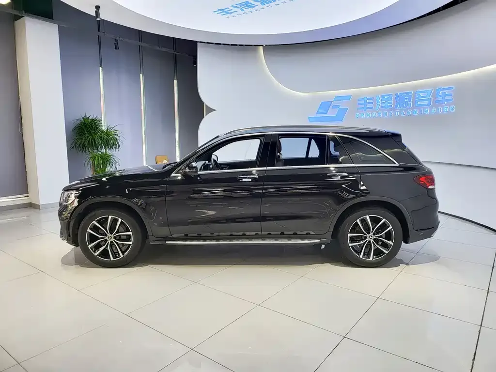 Mercedes-Benz GLC — фото 2