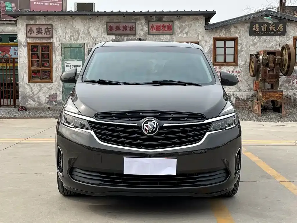 Buick GL8 2021 из CN, фото 1