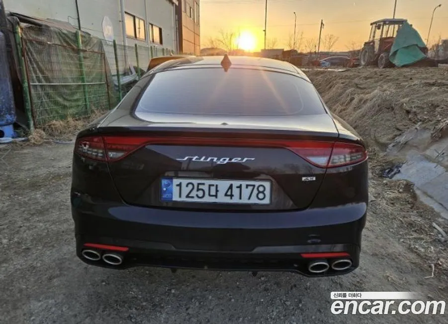 Kia Stinger 2023 из KR, фото 9