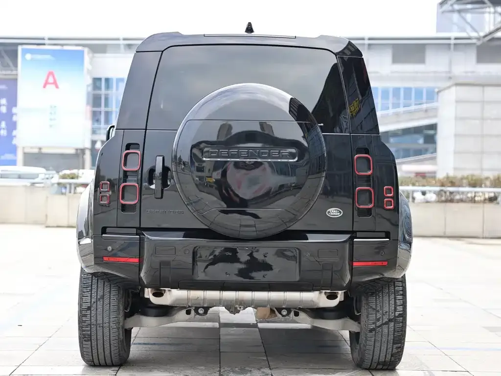 Land Rover Defender 2023 из CN, фото 7