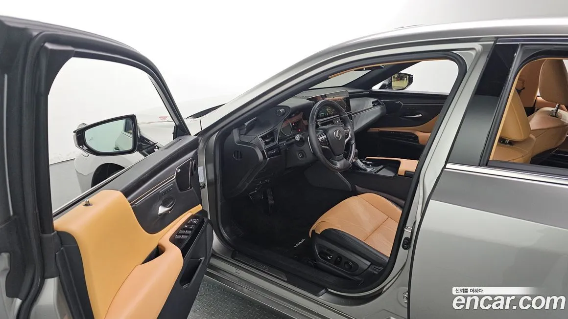 Lexus ES 2025 из KR, фото 8