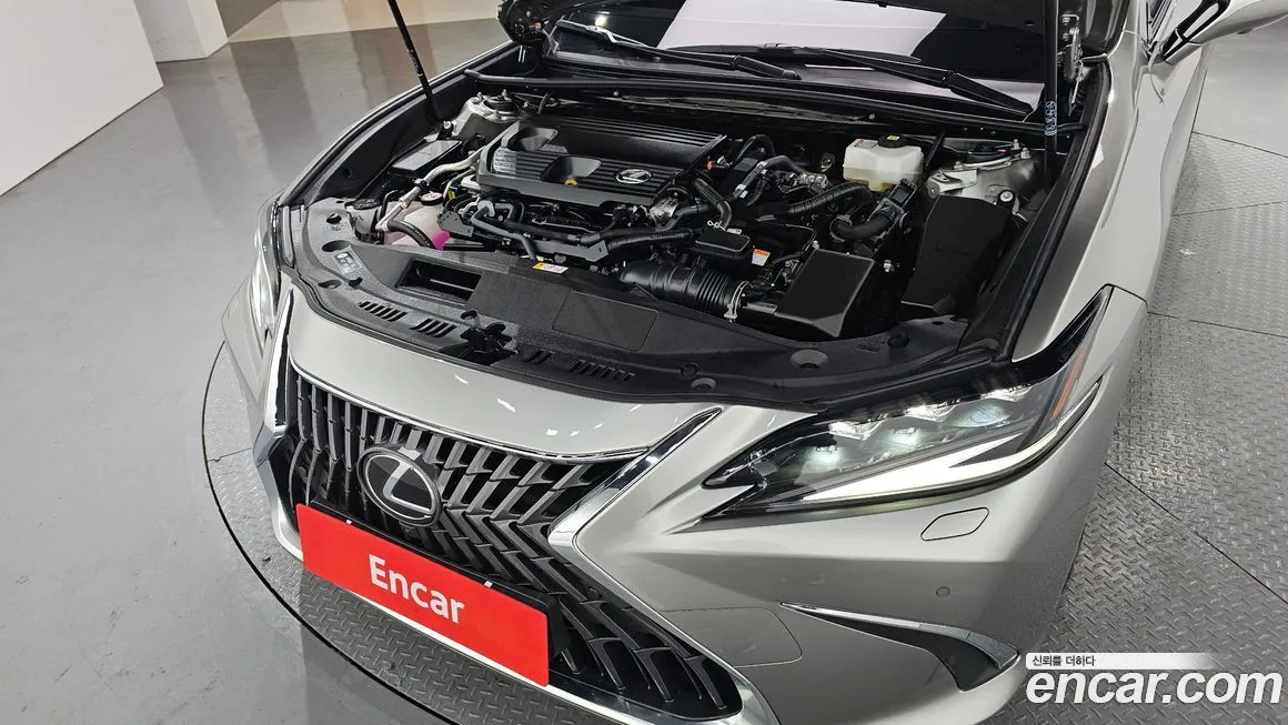 Lexus ES 2025 из KR, фото 7