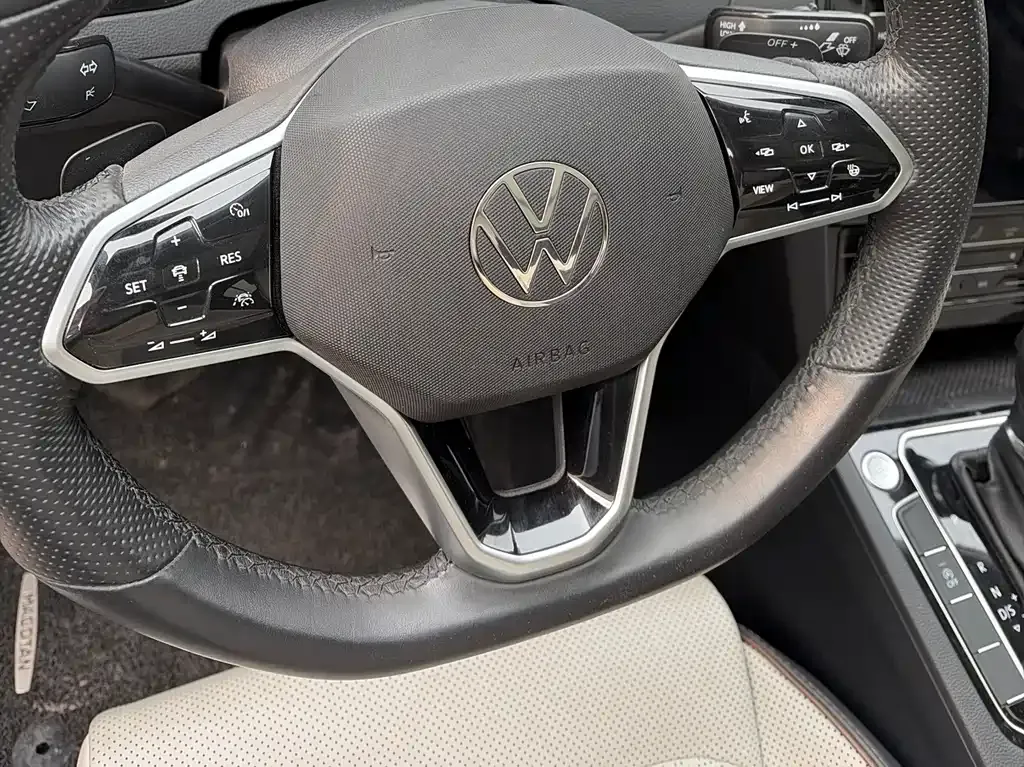 Volkswagen Magotan 2023 из CN, фото 10