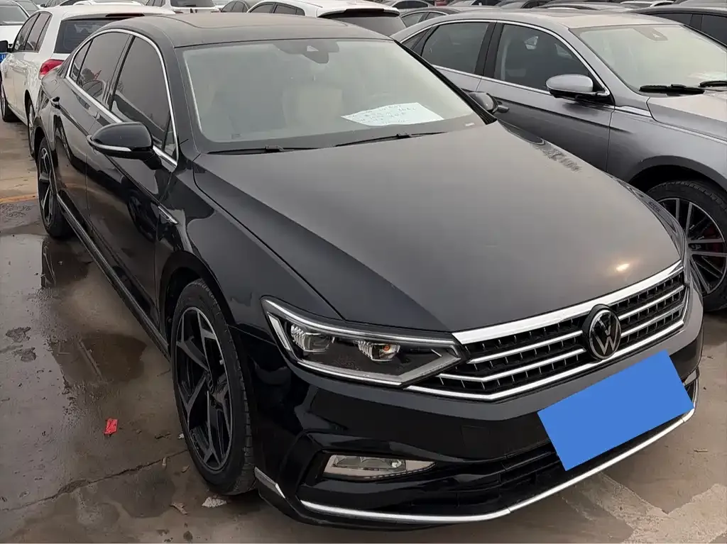 Volkswagen Magotan 2023 из CN, фото 4