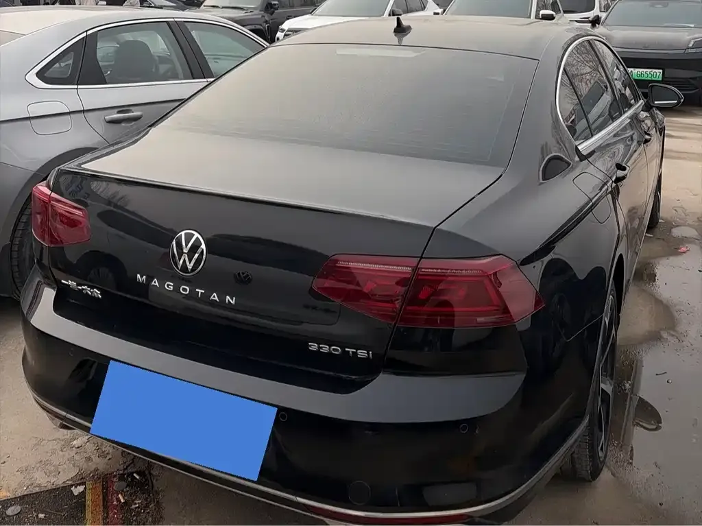 Volkswagen Magotan 2023 из CN, фото 2