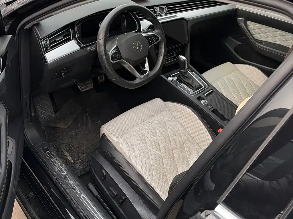 Volkswagen Magotan 2023 из CN, фото 6