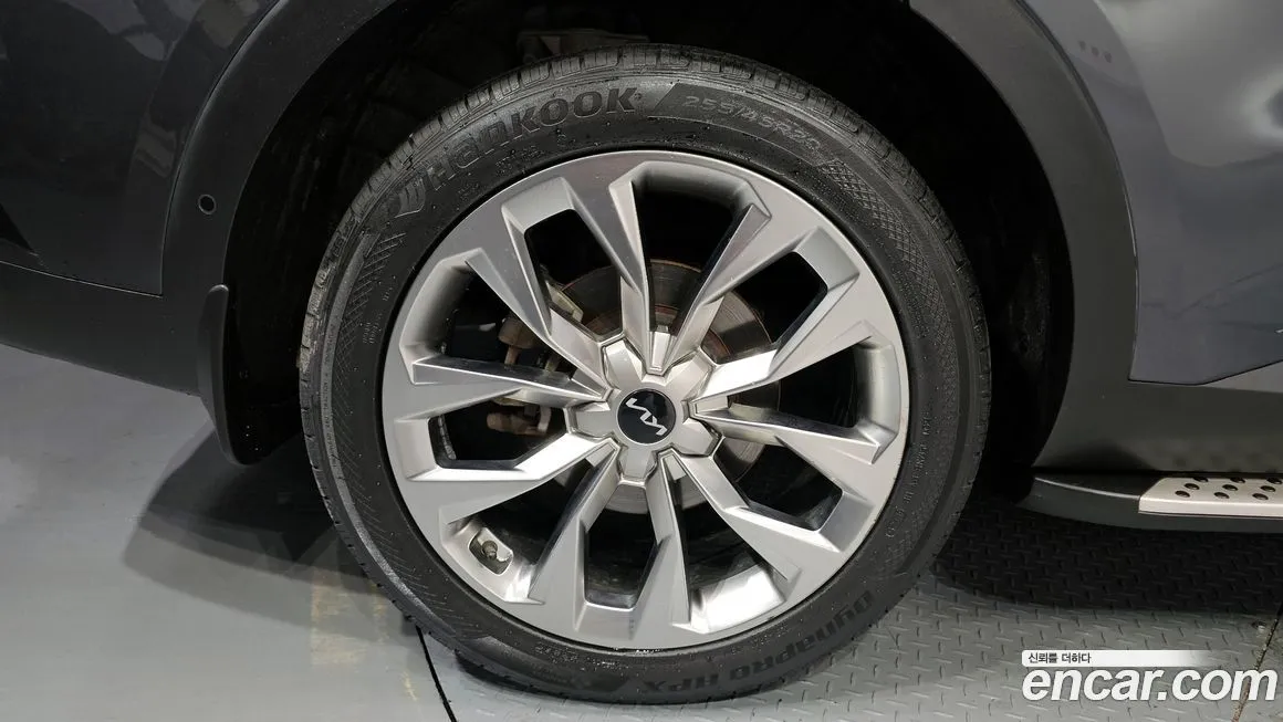 Kia Sorento — фото 8