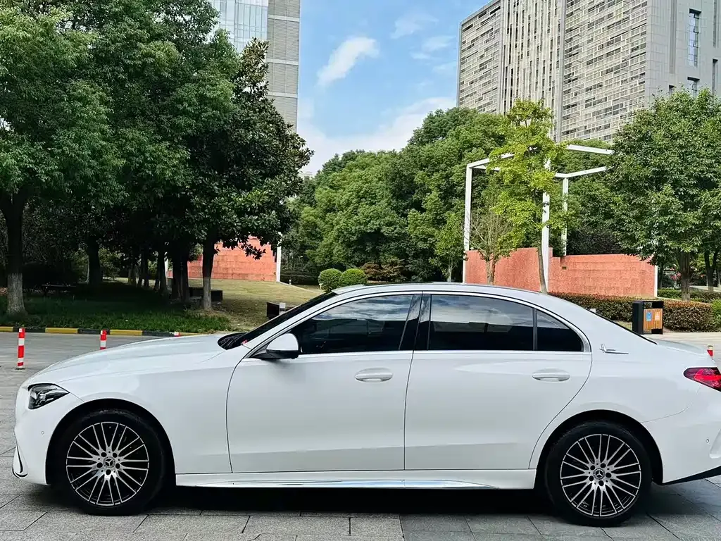 Mercedes-Benz C-Class 2024 из CN, фото 4