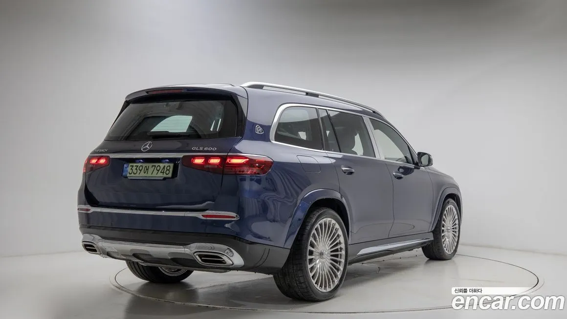 Mercedes-Benz GLS-Class — фото 9