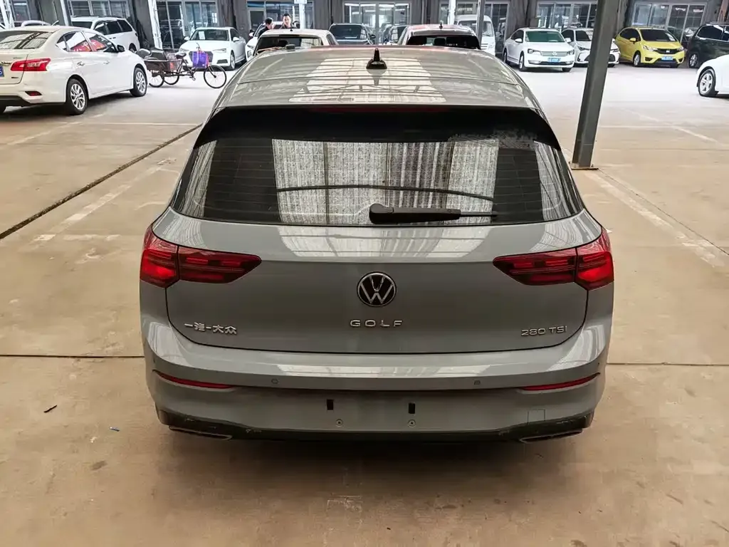 Volkswagen Golf 2021 из CN, фото 7