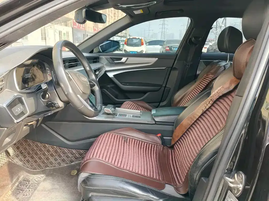 Audi A6L 2021 из CN, фото 5