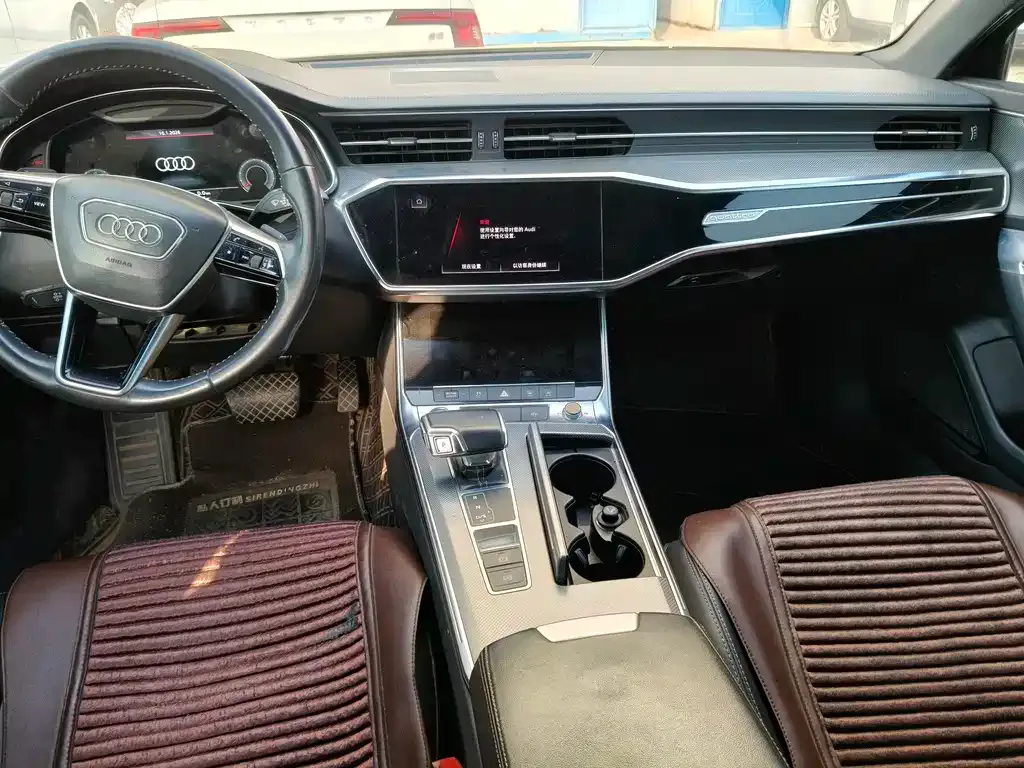 Audi A6L 2021 из CN, фото 8