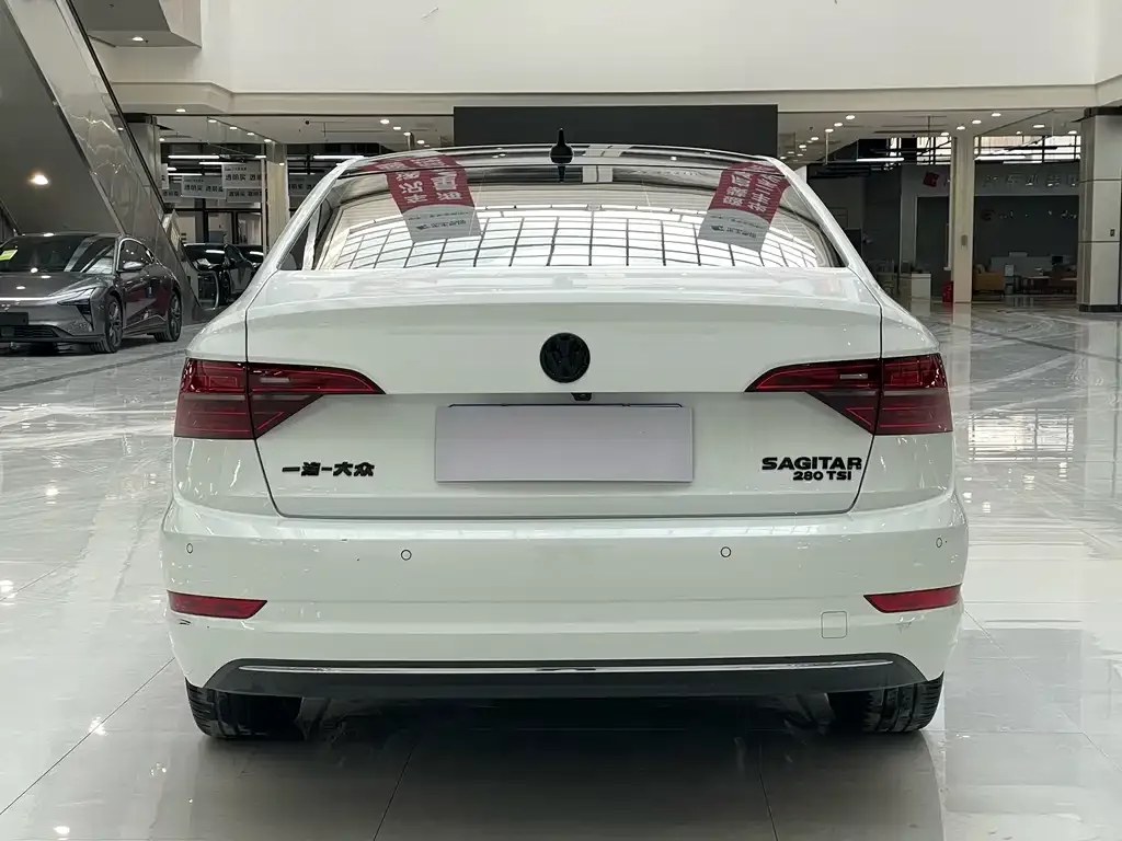 Volkswagen Sagitar 2022 из CN, фото 6