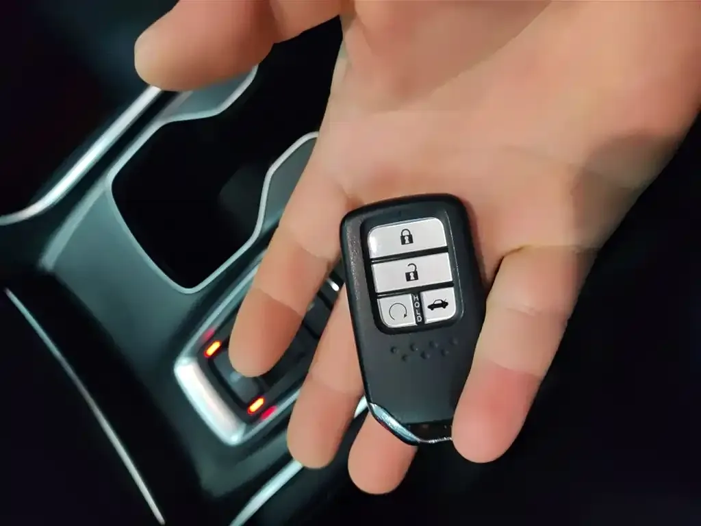 Honda Accord — фото 3