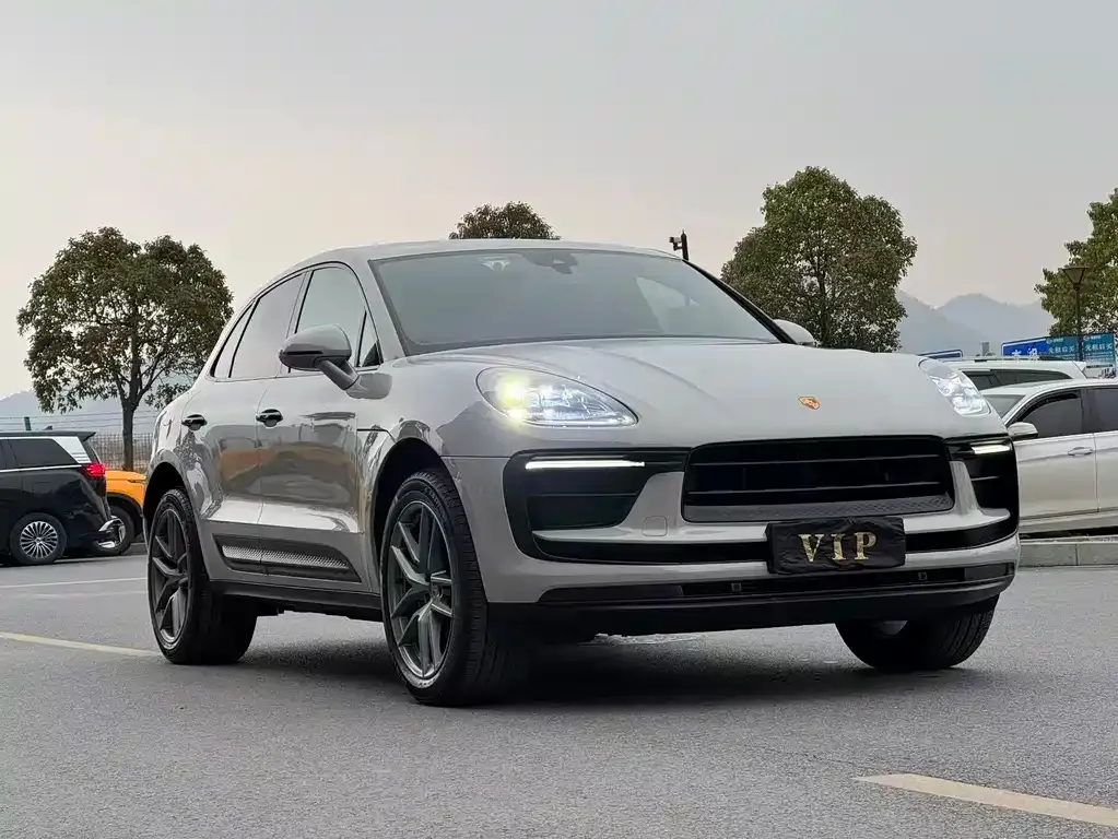 Porsche Macan — фото 10
