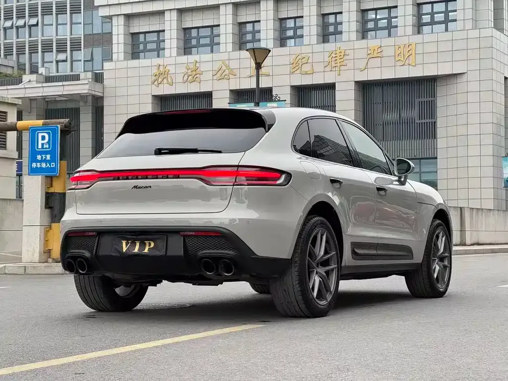 Porsche Macan — фото 6