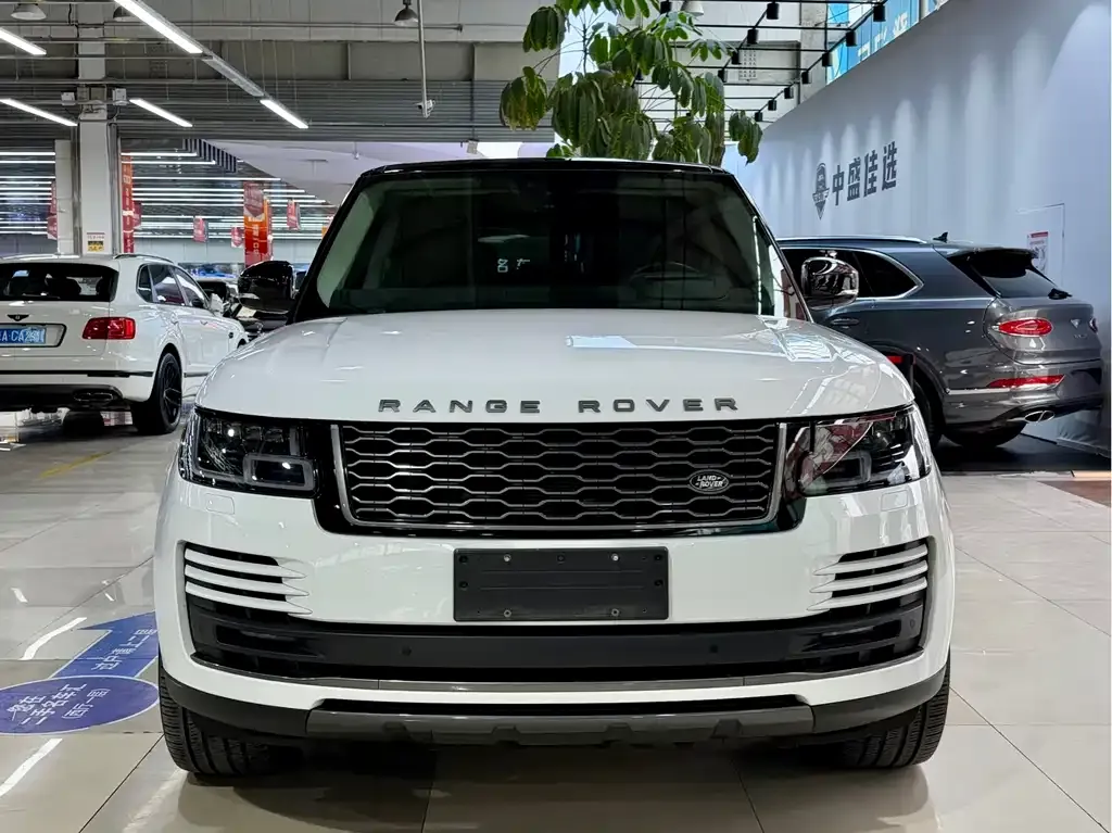Land Rover Range Rover — фото 1