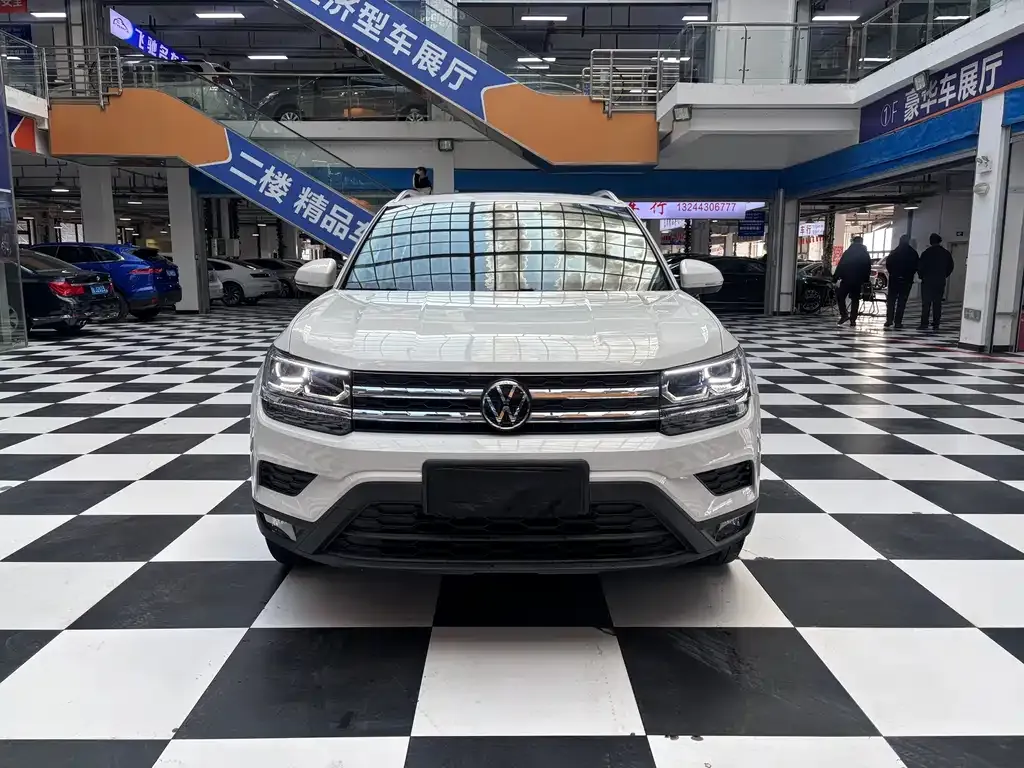 Volkswagen Tharu 2022 из CN, фото 7