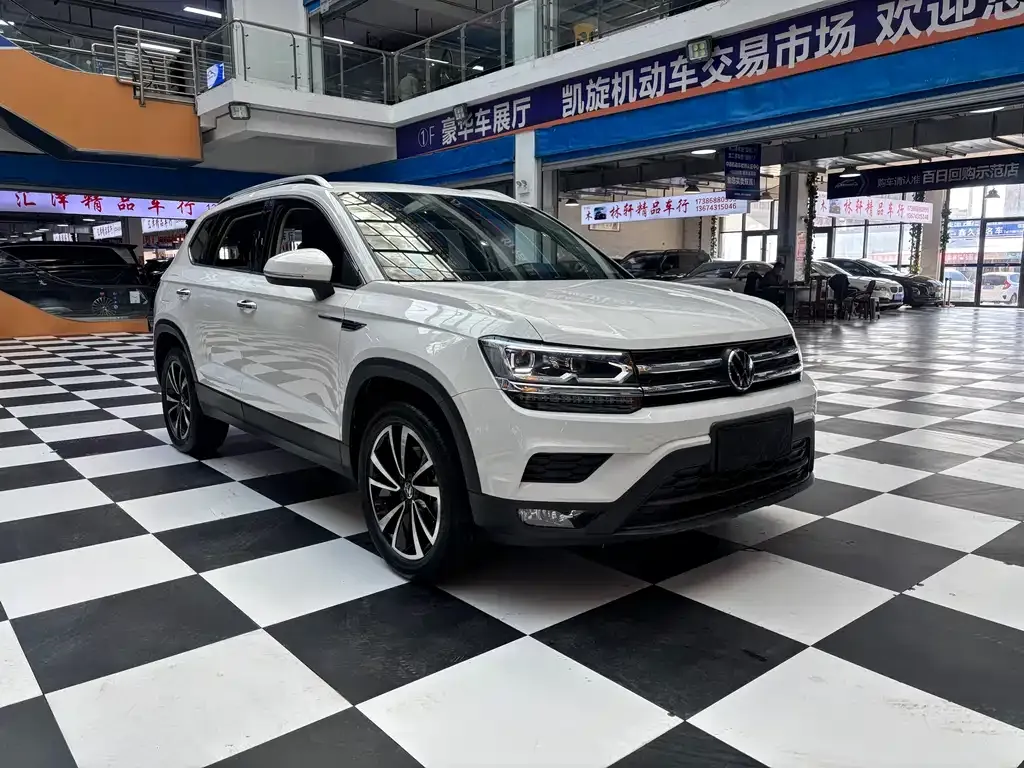 Volkswagen Tharu 2022 из CN, фото 8