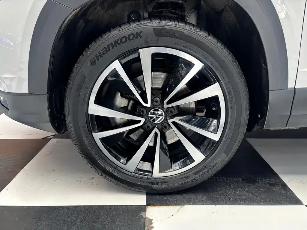 Volkswagen Tharu 2022 из CN, фото 5
