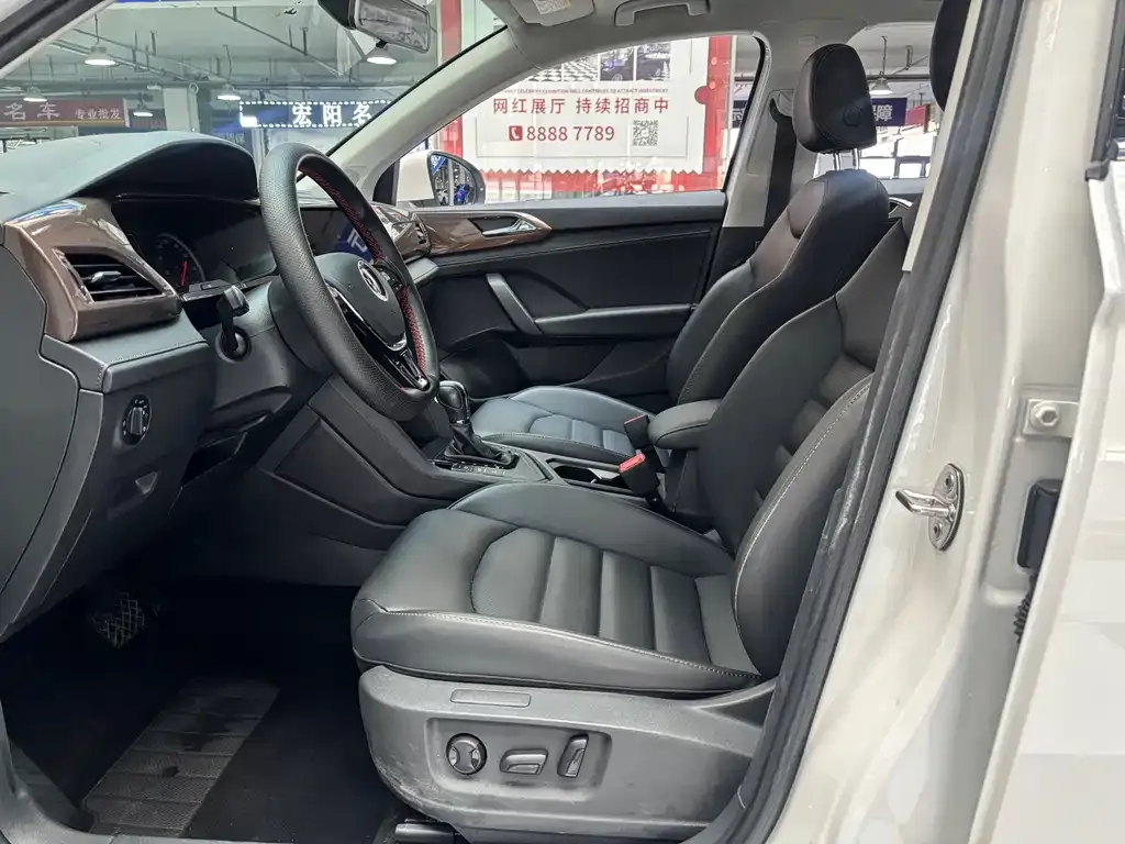 Volkswagen Tharu 2022 из CN, фото 4