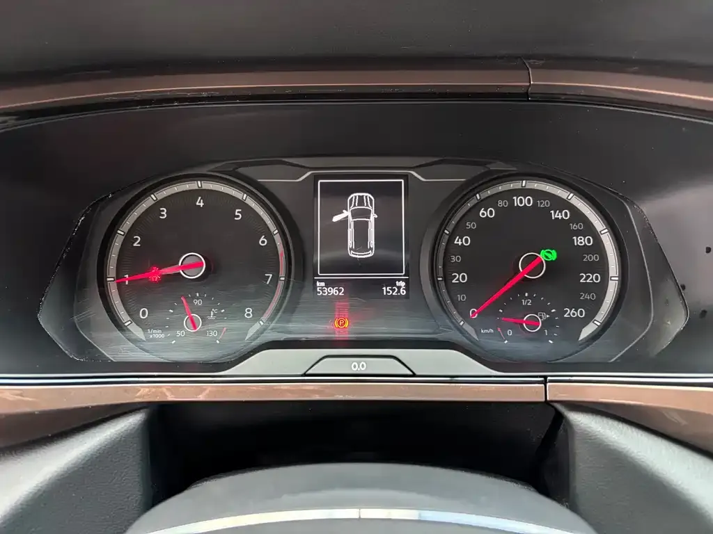 Volkswagen Tharu 2022 из CN, фото 2