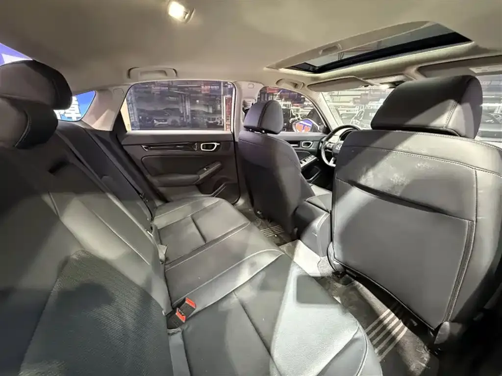 Honda Civic — фото 4