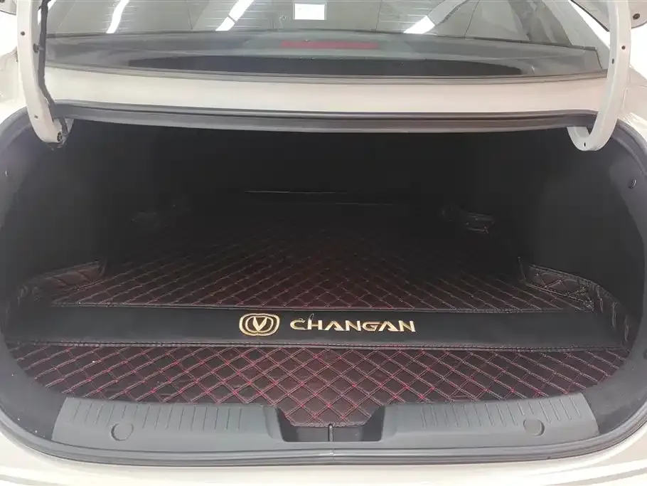 Changan Eado — фото 3